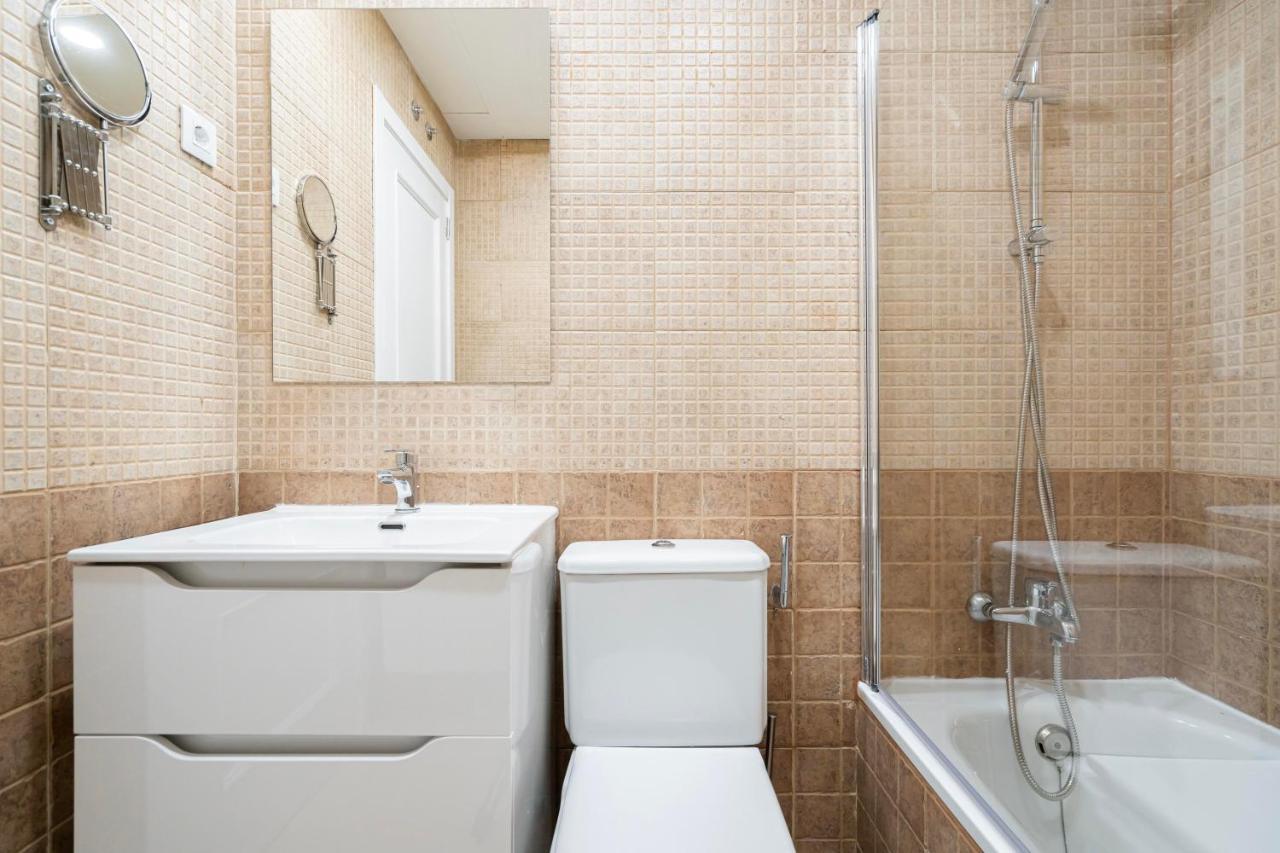 For You Rentals Elegante Y Bonito Apartamento Temporal En El Corazon De Madrid Inf1C מראה חיצוני תמונה